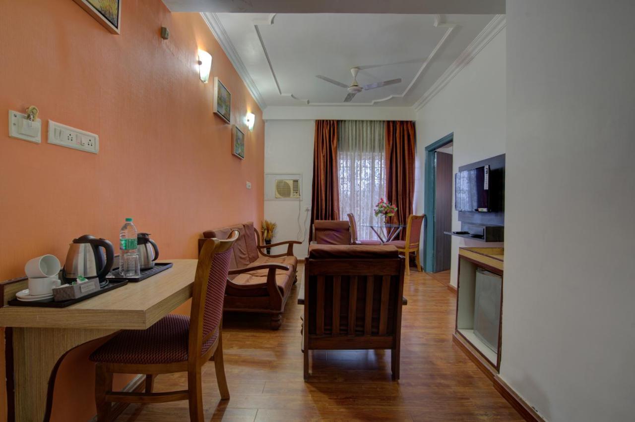 דאוגהאר Hotel Mahadev Palace מראה חיצוני תמונה