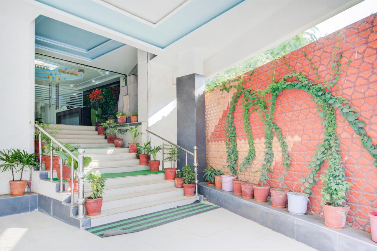 דאוגהאר Hotel Mahadev Palace מראה חיצוני תמונה