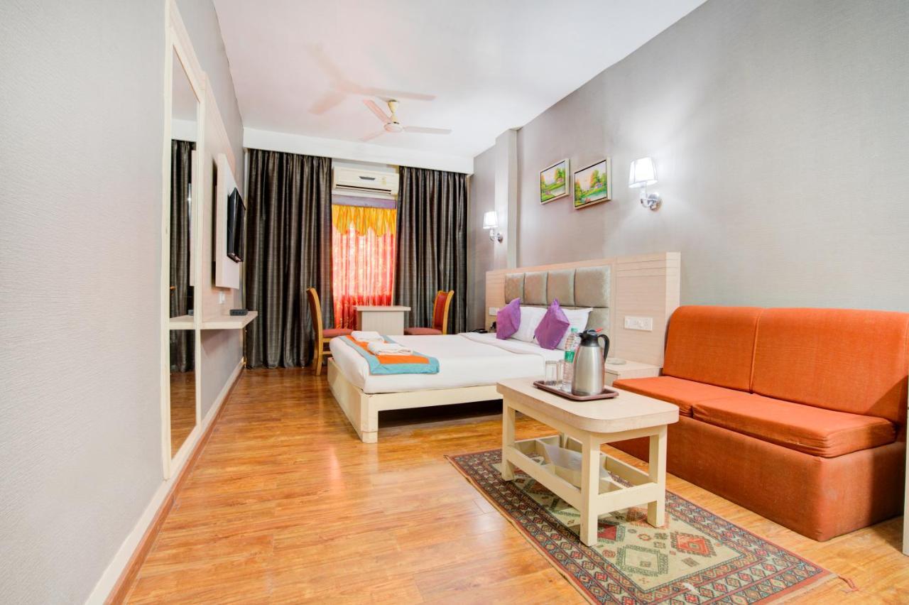 דאוגהאר Hotel Mahadev Palace מראה חיצוני תמונה