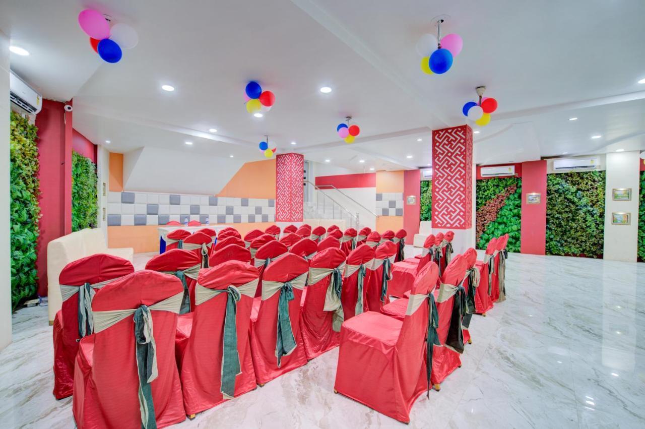 דאוגהאר Hotel Mahadev Palace מראה חיצוני תמונה